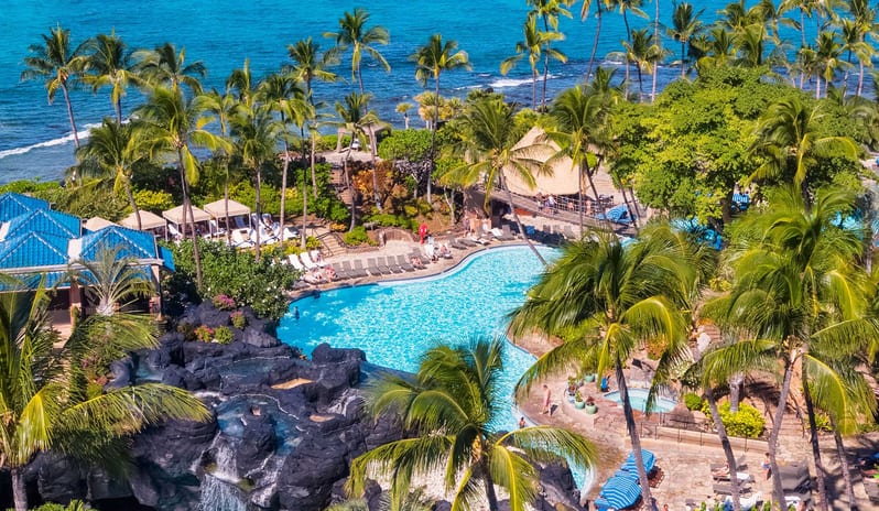 HILTON WAIKOLOA VILLAGE-HOTEL AREA OVER VIEW